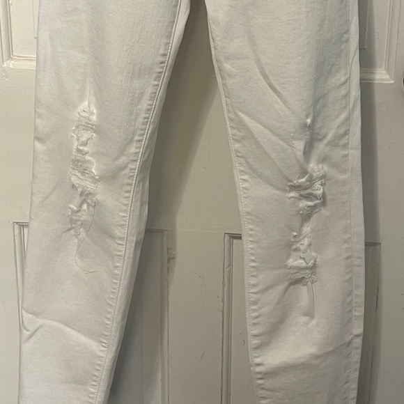 NWT J Brand Alana High Rise Crop Skinny Jeans in White - Picture 7 of 9